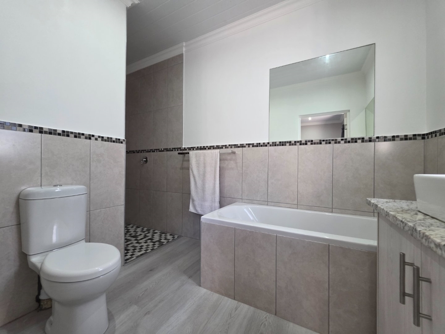 4 Bedroom Property for Sale in Dana Bay Western Cape